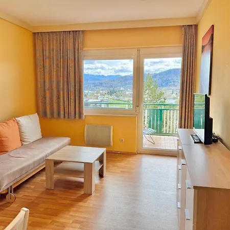 - View & Free Parking *